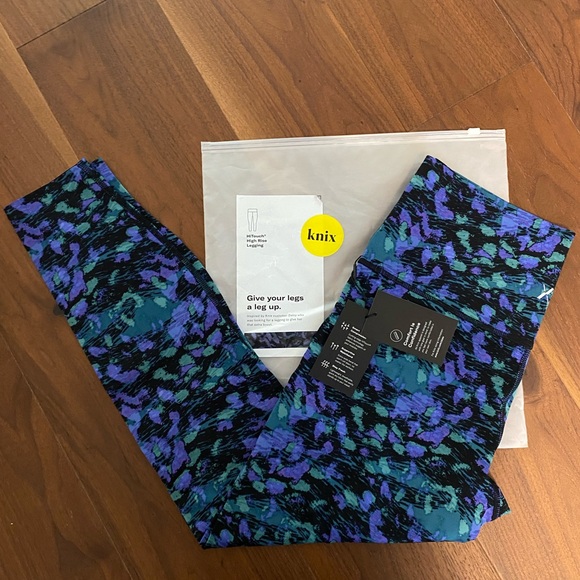BNWT Knix HiTouch Leggings Tights - Picture 1 of 7